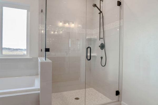 Cost of Shower Window Installation in Clermont