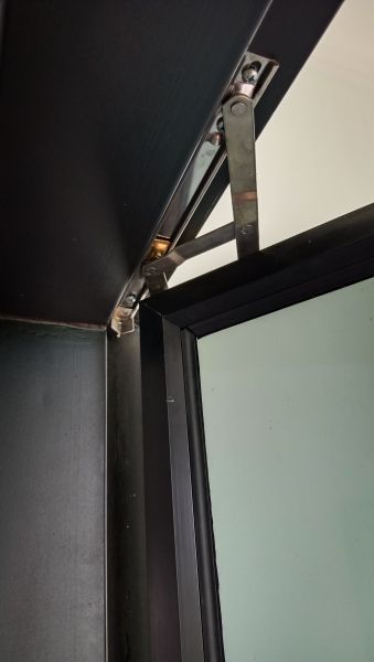 Cost of Pivot Window Replacement in Clermont